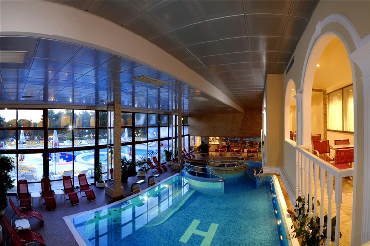 Snídaňový bufet v Hotelu Horizont | Baška Voda / Hotel Horizont