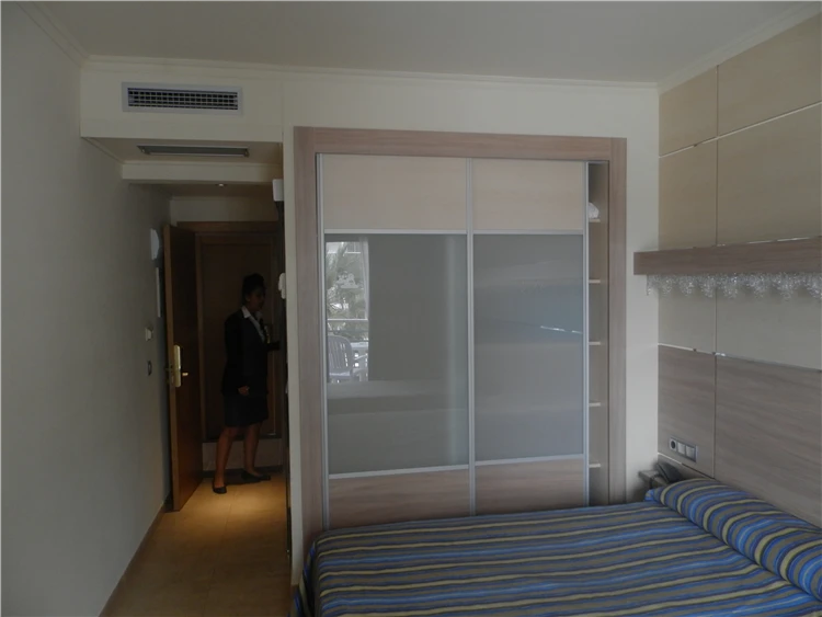 Hotel Alhambra – okolí a prostory hotelu | Santa Susanna / Hotel Alhambra