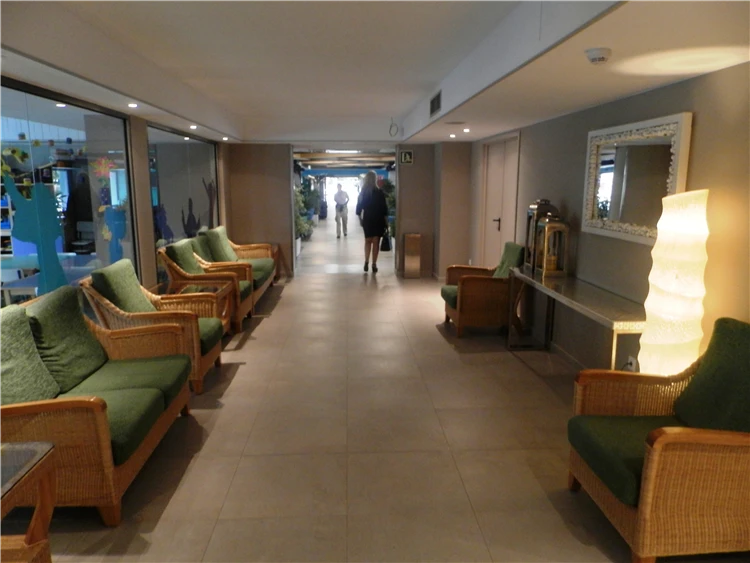 Hotel Alhambra – exteriér nebo okolní prostory | Santa Susanna / Hotel Alhambra
