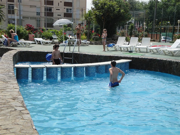Hlavní venkovní bazén hotelu Esplendid v Blanes | Blanes / Hotel Esplendid