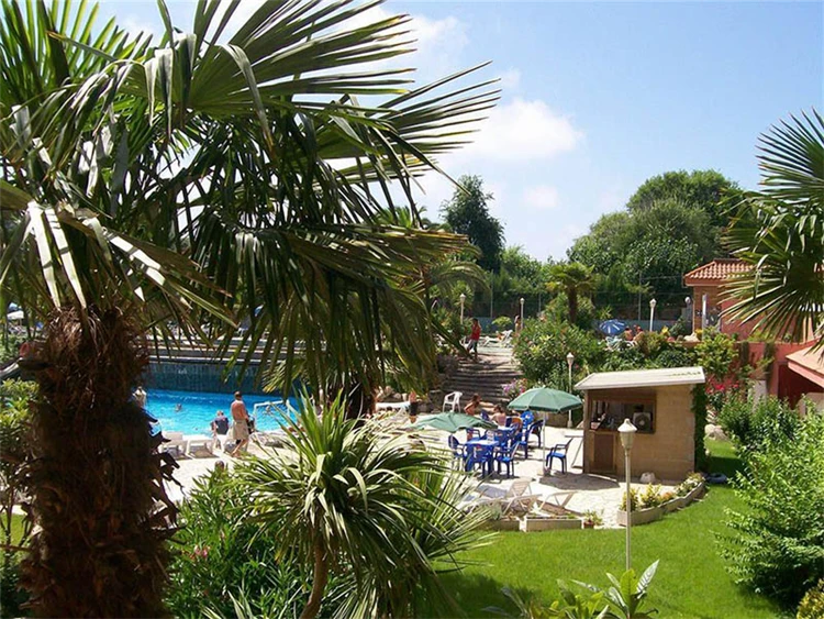 Zahrada hotelu Esplendid s tropickou zelení | Blanes / Hotel Esplendid