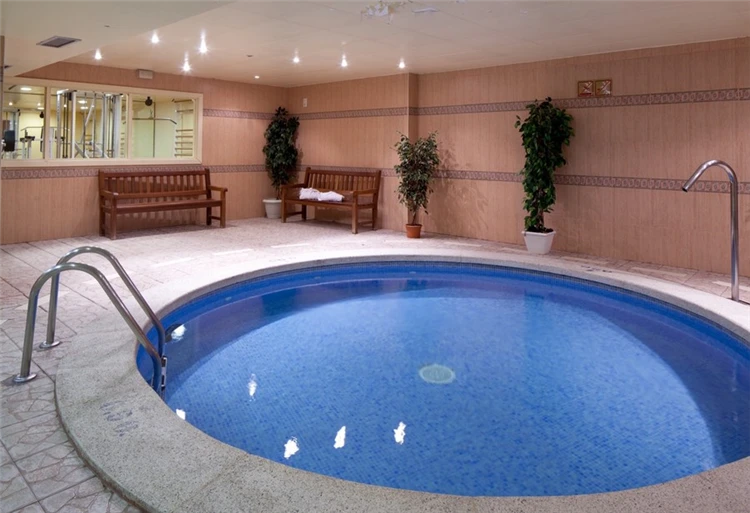Jacuzzi v hotelu HTop Jadhe v Calelle | Calella / Hotel HTop Jadhe