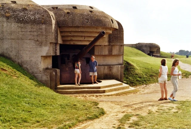 Arromanches – pobřeží Normandie s pozůstatky přístavu D-Day | Po stopách vylodění v Normandii