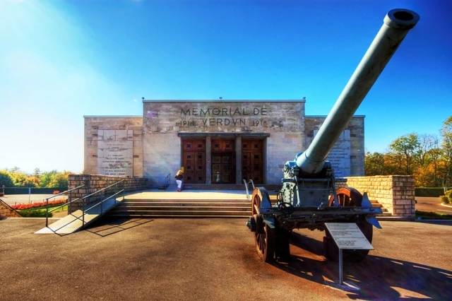 Muzeum Mémorial de Verdun připomínající bitvy 1. světové války | Po stopách vylodění v Normandii