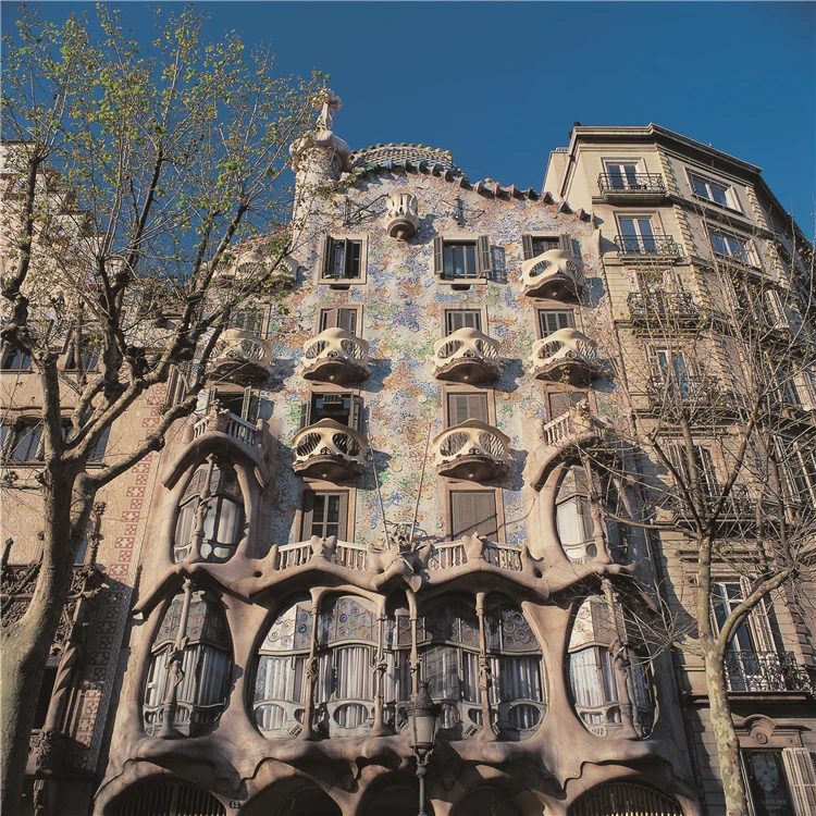Detail fasády Casa Batlló od Gaudího v Barceloně | Poklady Španělského kulturního dědictví UNESCO