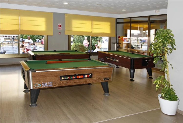 Kulečníkový stůl v hotelu Bon Repos | Calella / Hotel Bon Repos