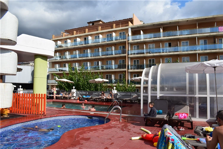 Pokoj nebo koupelna hotelu Maria del Mar | Lloret de Mar / Hotel Maria del Mar