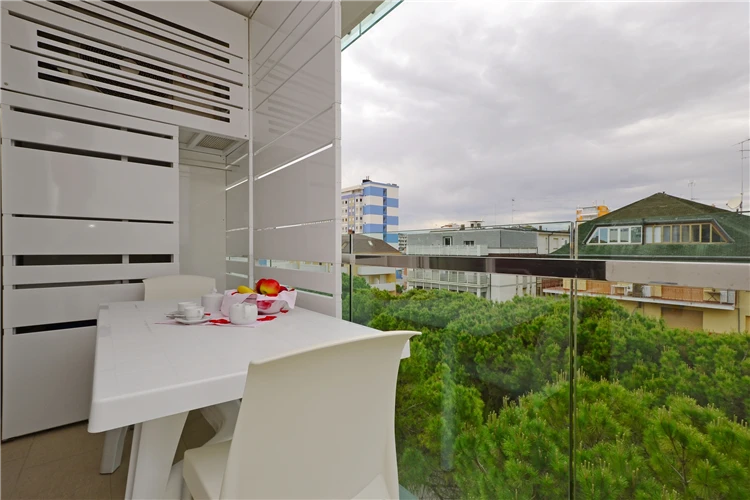 Lehátka u bazénu v Residence Fiore, Lignano | Lignano / Residence Fiore