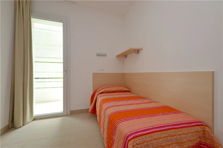 Příjezdová cesta a parkování u Residence Fiore | Lignano / Residence Fiore