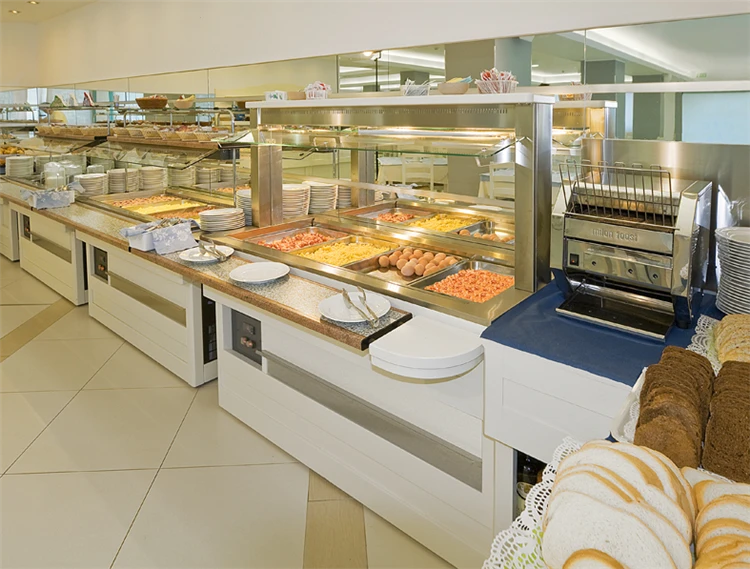 Hotel v Lido di Jesolo – detail areálu | Lido di Jesolo / Hotel Bolivar