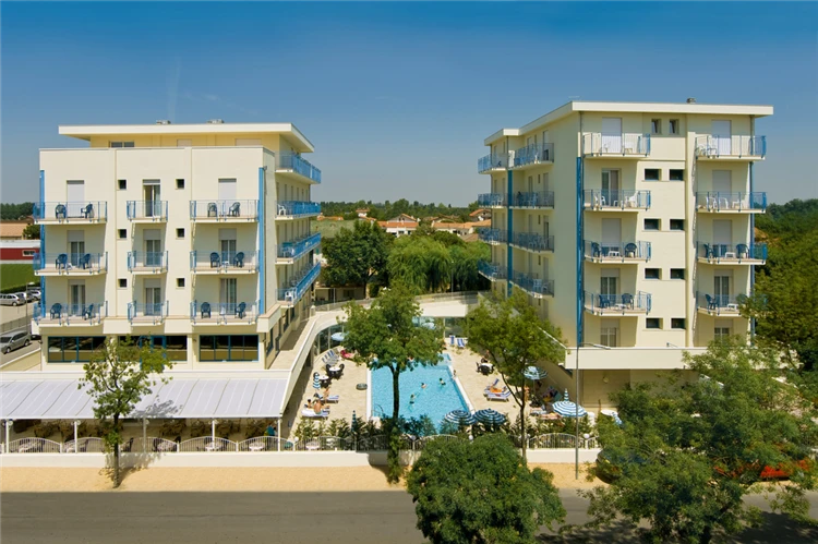 Plážová zóna hotelu Miami v Lido di Jesolo | Lido di Jesolo / Hotel Miami