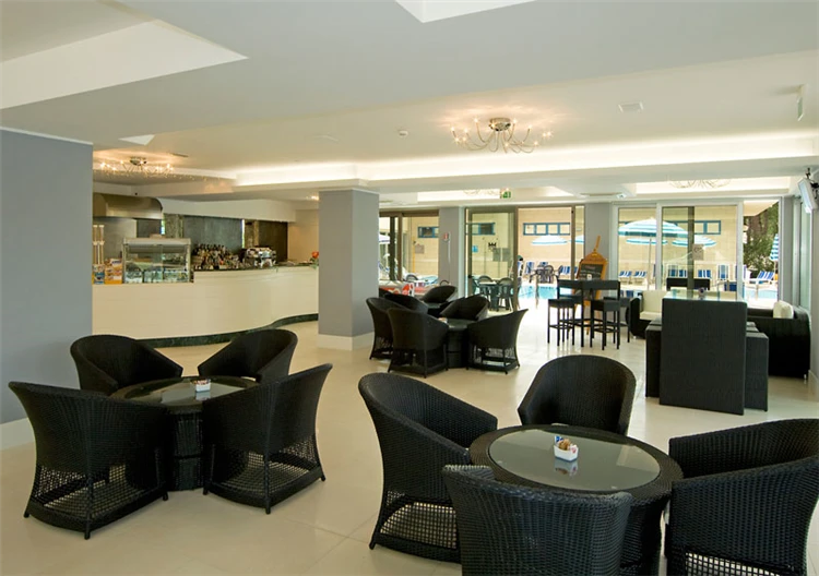 Bar hotelu Miami – pohled na barový pult | Lido di Jesolo / Hotel Miami