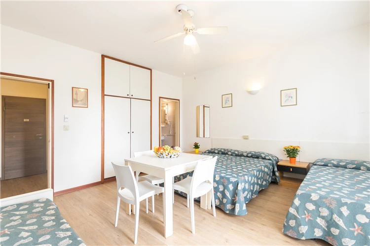 Bazén nebo relaxační zóna hotelu Villa Yachting | Lignano / Villa Yachting