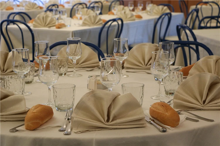Hotel Leuco – bazén nebo venkovní terasa | Martinsicuro / Hotel Leuco