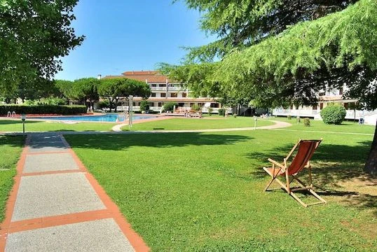 Zahrada apartmánového komplexu Selenis v Caorle | Caorle / Villaggio Selenis