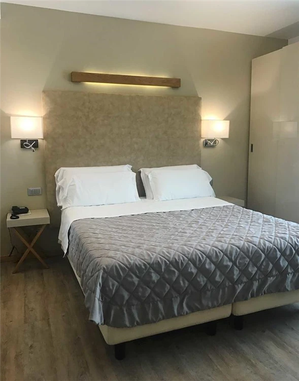 Hotel Le Soleil v Lido di Jesolo – zahradní relaxační zóna | Lido di Jesolo / Hotel Le Soleil