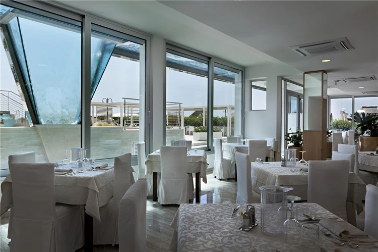 Hotel Le Soleil v Lido di Jesolo – společenské prostory hotelu | Lido di Jesolo / Hotel Le Soleil