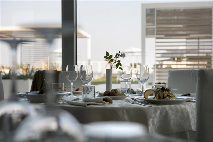 Hotel Le Soleil v Lido di Jesolo – pohled na budovu hotelu | Lido di Jesolo / Hotel Le Soleil
