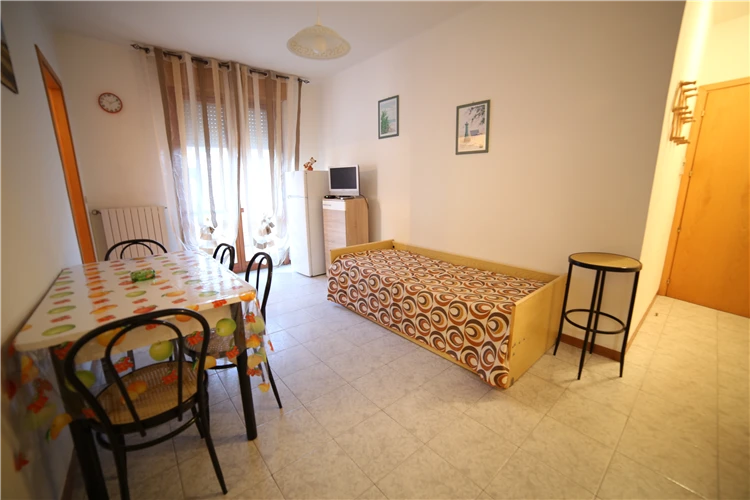 Apartmán Leoncavallo – koupelna se sprchovým koutem | San Benedetto del Tronto / Apartmány Leoncavallo