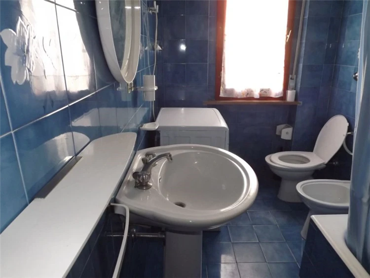 Residence Sul Mare – parkování nebo příjezdová cesta | Villa Rosa / Residence Sul Mare