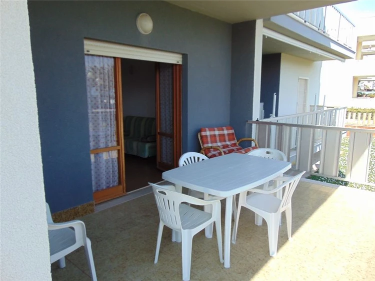 Residence Sul Mare – výhled na pobřeží z okna | Villa Rosa / Residence Sul Mare