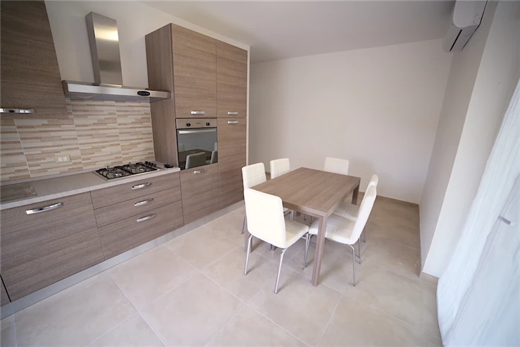 Residence Elite – kuchyňský kout v apartmánu | Martinsicuro / Residence Elite