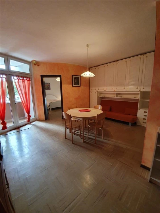 Residence Luna Lignano – pohled na budovu ze zahrady | Lignano / Residence Luna 3 a 4