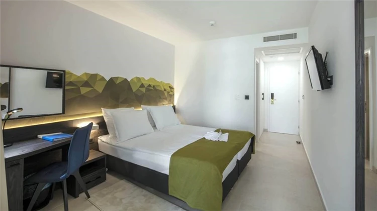 Standardní pokoj s polopenzí v hotelu Alga | Tučepi / Bluesun Hotel Alga
