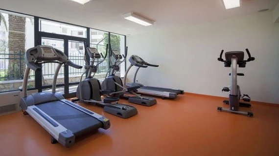 Fitness centrum Hotelu Neptun – posilovna se stroji | Tučepi / Hotel Neptun