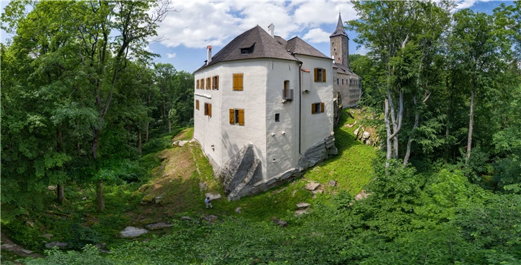 Podmanivá krajina Novohradských hor