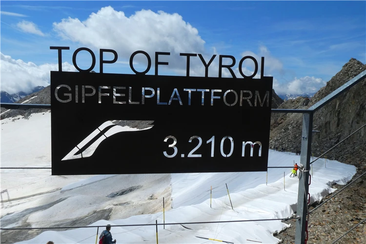 Panorama z vrcholu Tyrolska – ledovcový výhled Top of Tyrol | Tyrolsko - svět ledovců a vodopádů