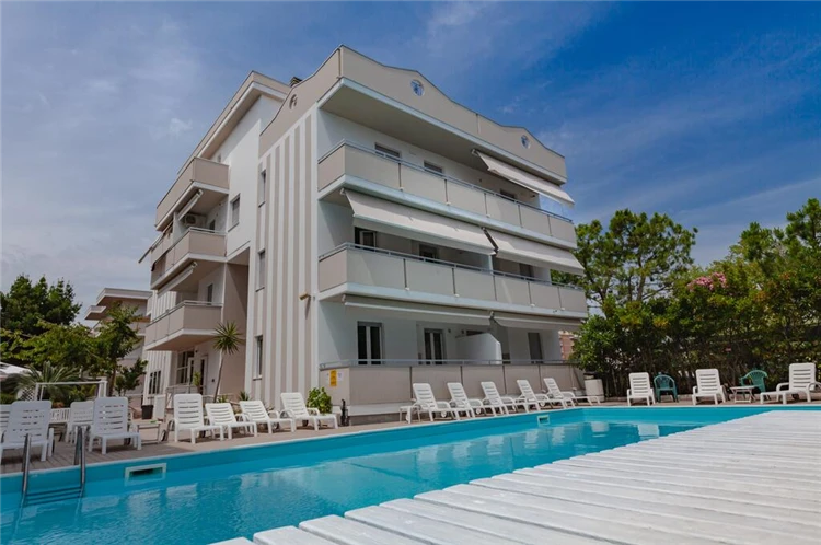 Residence Holiday Club Alba Adriatica – celkový pohled na komplex | Alba Adriatica / Residence Holiday Club