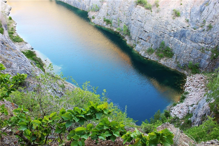 Pohled na hrad Křivoklát v České republice | Královské hrady Křivoklát a Karlštejn