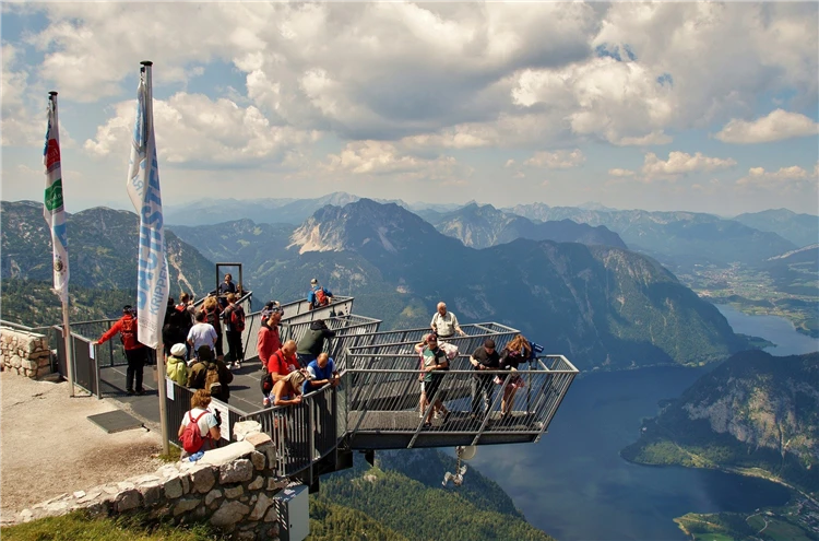 Ledovcový masiv Dachstein z blízka | Ledovec Dachstein - pohodová letní turistika