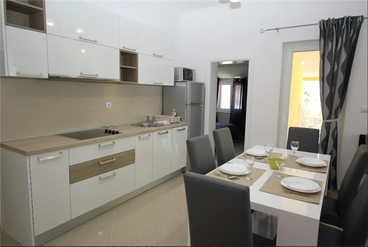 Kuchyňský kout apartmánu Gorica 1 v Bašce | Baška / Apartmánový dům Gorica 1