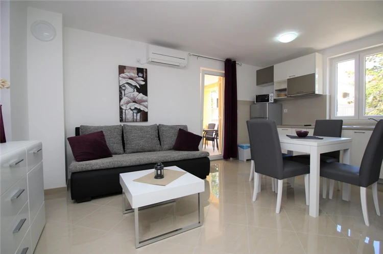 Obývací prostor apartmánu Gorica 1 v Bašce | Baška / Apartmánový dům Gorica 1