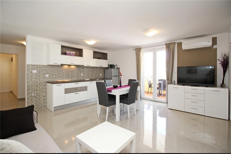 Interiér obývacího pokoje, Gorica 2 Baška | Baška / Apartmánový dům Gorica 2