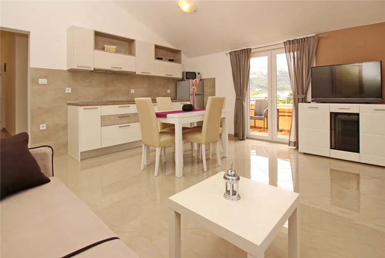 Obývací pokoj s výhledem, apartmán Gorica 2 Baška | Baška / Apartmánový dům Gorica 2