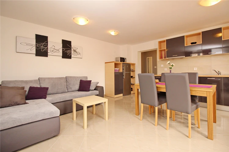 Obývací pokoj apartmánu Gorica 2 v Bašce | Baška / Apartmánový dům Gorica 2