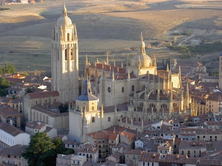 Středověký akvadukt v Segovii, UNESCO | Poklady Španělského kulturního dědictví UNESCO