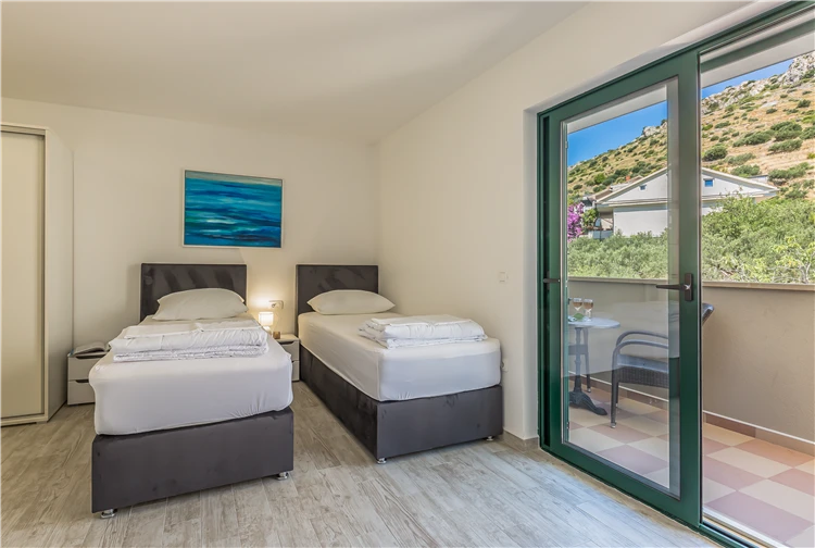 Podgora / Villa Sirena