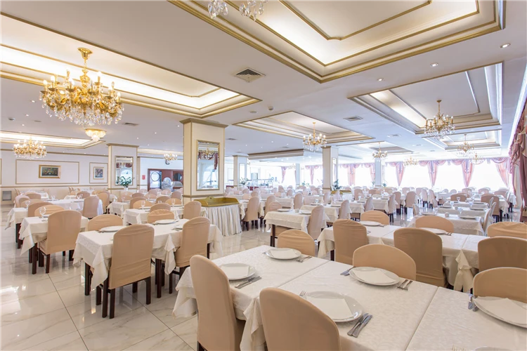 Hotelový bar a společenské prostory, Hotel Horizont | Baška Voda / Hotel Horizont