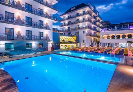 Hotel Alhambra - Santa Susanna
