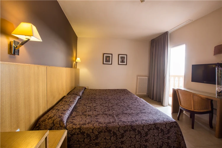 Standardní pokoj s výbavou v hotelu Alba Seleqtta | Lloret de Mar / Hotel Alba Seleqtta