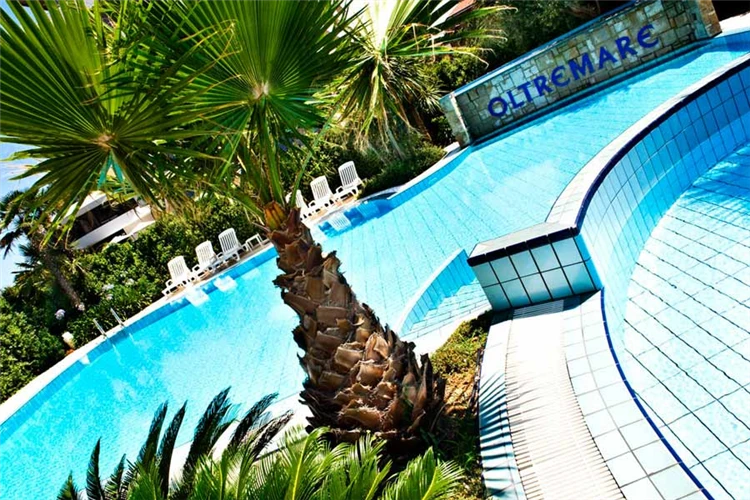 Residence Oltremare – venkovní prostory s zelení | San Benedetto del Tronto / Residence Oltremare
