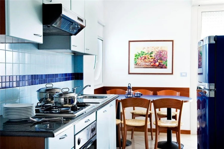 Residence Oltremare – pohled na budovu z venku | San Benedetto del Tronto / Residence Oltremare