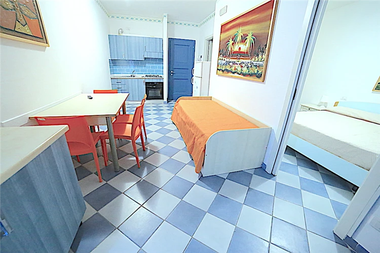 Residence El Chico – pohled na budovu a okolní prostředí | Alba Adriatica / Residence El Chico