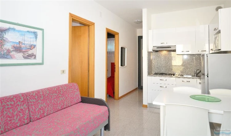 Residence Luxor Bibione – děti se baví v bazénu | Bibione / Residence Luxor
