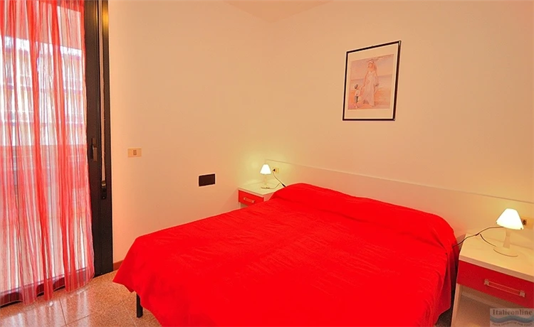 Residence Luxor – parkování v areálu ubytování | Bibione / Residence Luxor