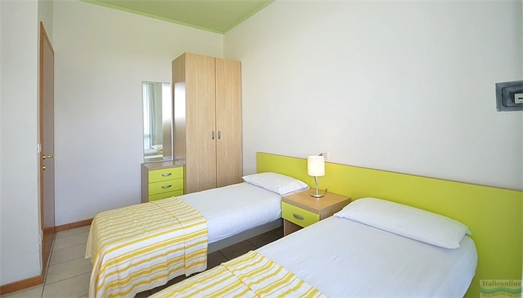 Residence Luxor – pohled na fasádu ubytovacího domu | Bibione / Residence Luxor